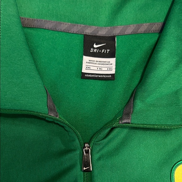 Oregon Ducks Nike Dri-FIT Pullover - Picture 2 of 4